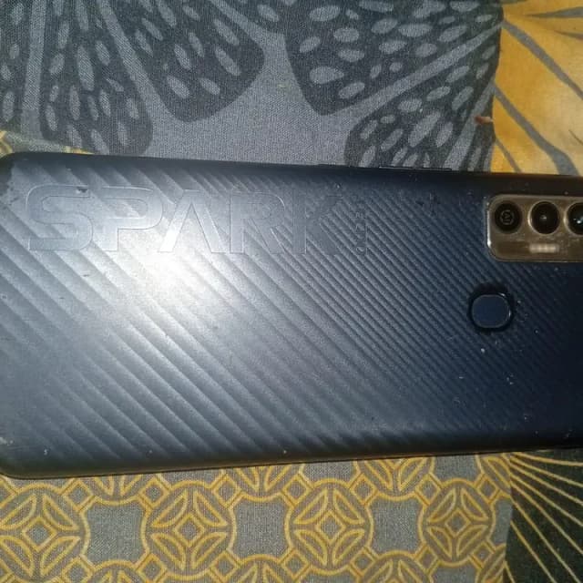 Tecno Spark 7T