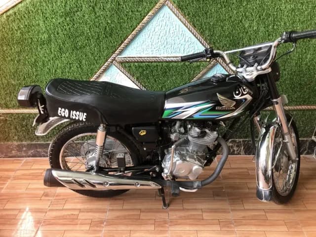 Honda CG 125 22/23 new condition price 175,000