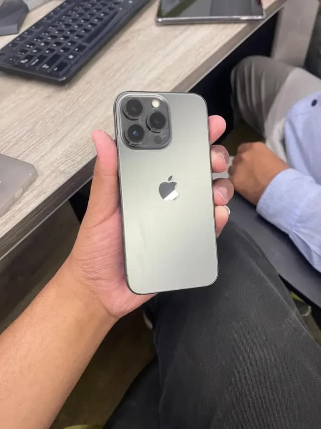 Apple iPhone 13 Pro