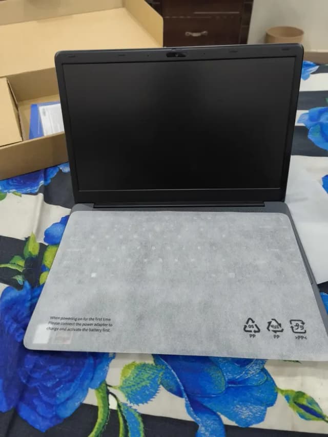 Laptop-MECHREVO R14P / R15P Laptop 8GB RAM 256GB SSD