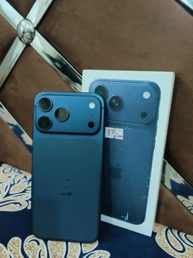 iPhone 17 Pro Max 1TB | 100% Battery | 19 Cycles | Like New | Non-PTA