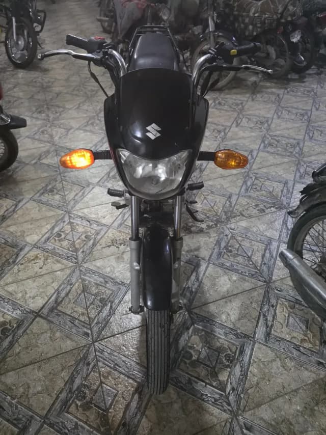 Suzuki bike GD110