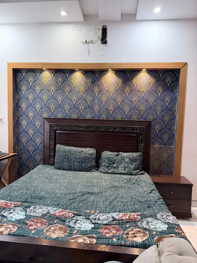 Bed Set   /  decoration/ lamp / chairs