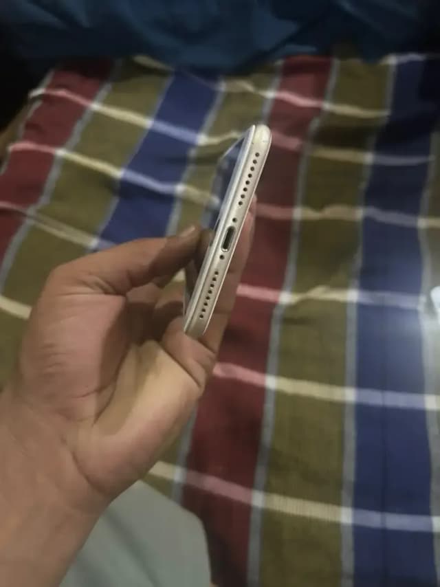 Apple iPhone 7 Plus