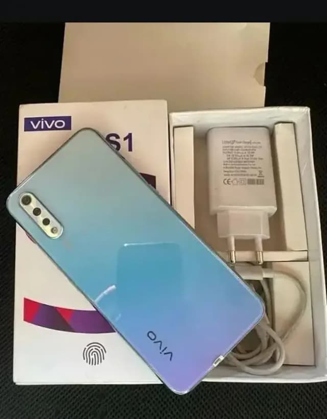 Vivo s1 4/128only WhatsApp number 0326/230/8607