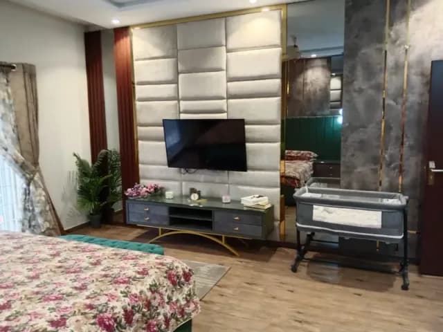 Gulberg Garden town upper Mall House for Rent