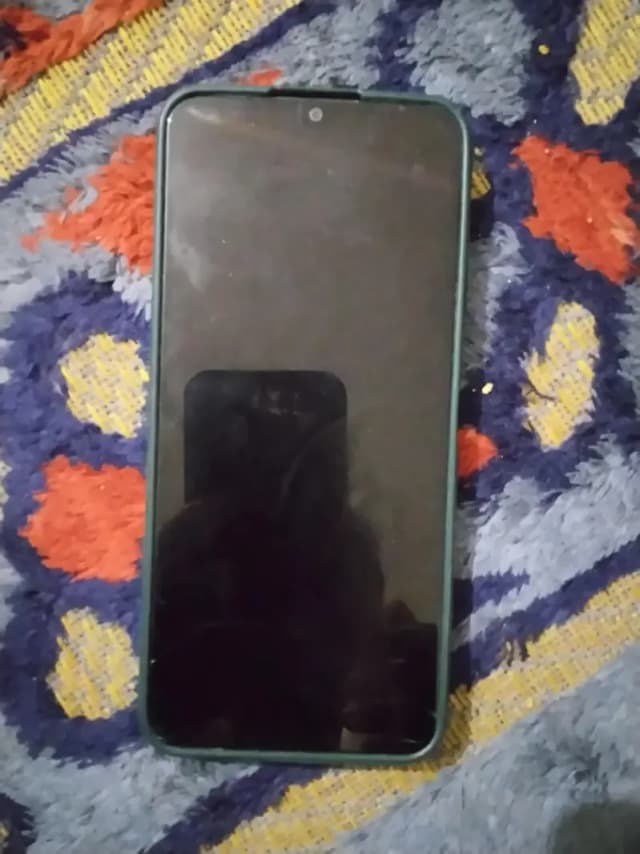 Vivo Y16