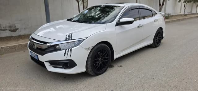 Honda Civic Oriel 2019