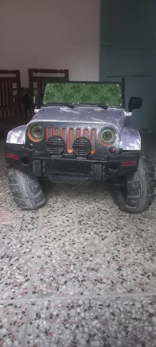 Large kids jeep