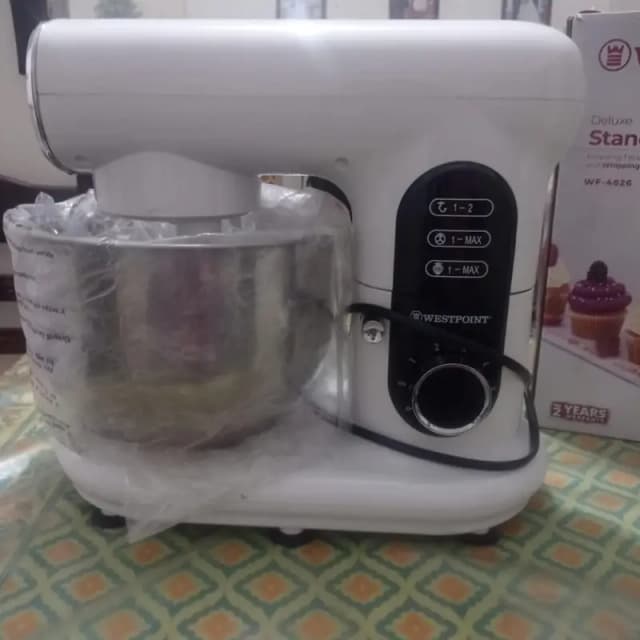 West point Stand Mixer WF-4626, Brand new slightlly negotiable