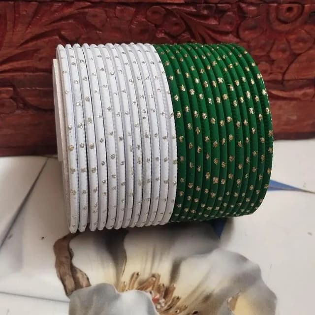 Green & White Velvet Coated Metal Bangles Set for Independence Day – 3 Unique Designs with Golden Dots | Jashneazadi Bangles | Pakistan