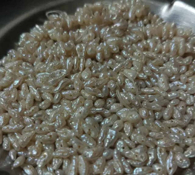 Real Pearls Beads in Peach multicolor ( Rice Form )
