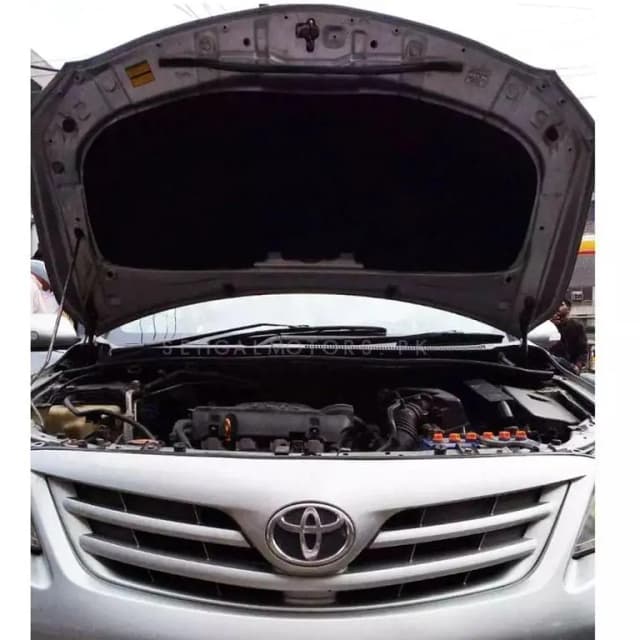 Toyota Corolla Bonnet Insulator with Clips for 2008-2012 - Heat and Sound Proof, Plug and Play