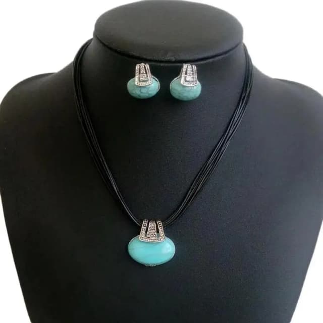 Handcrafted Turquoise Lace Jewelry Set – Statement Necklace and Earrings – Gift for Women Who Love Boho Jewelry