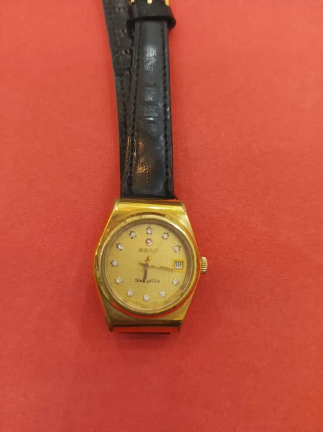 Vintage Rado Shangri -La ( Gold-plated ) Automatic Watch ( Antique )