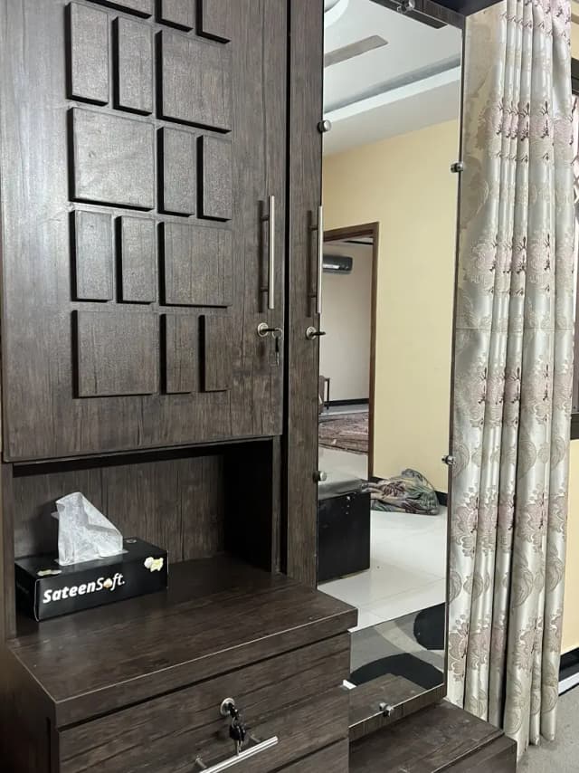 ‼URGENT SALE‼Dressing table/dresser/vanity
