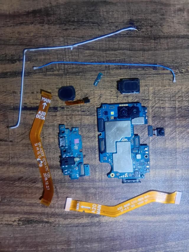 samsung galaxy a20 parts