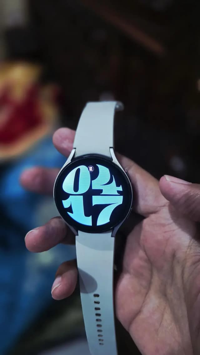 samsung galaxy watch 4    44mm ( R 870 )