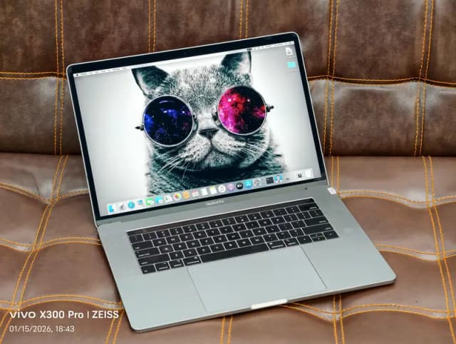 Macbook Pro 15 2019 (i7/32/500/4)