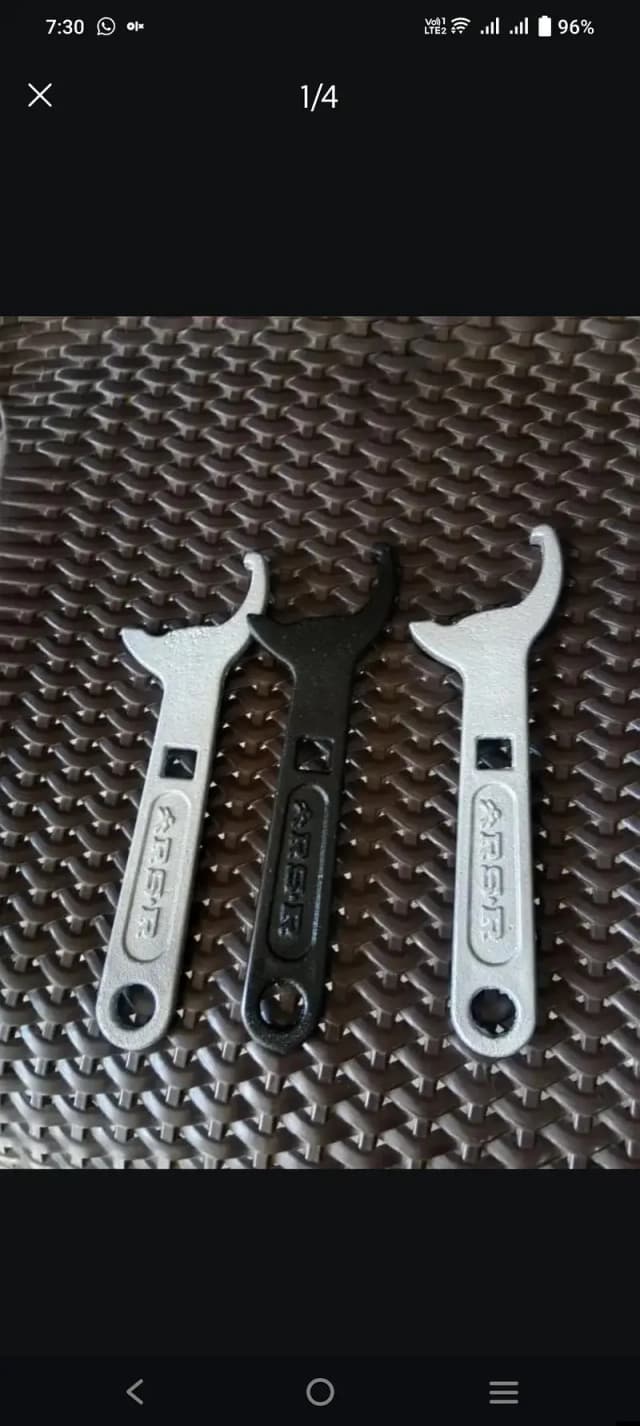 RSR brand coilovers key universal