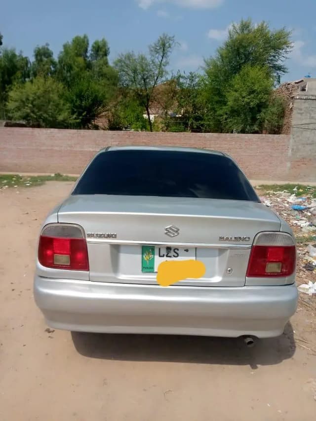 Suzuki baleeno 2005 8/10