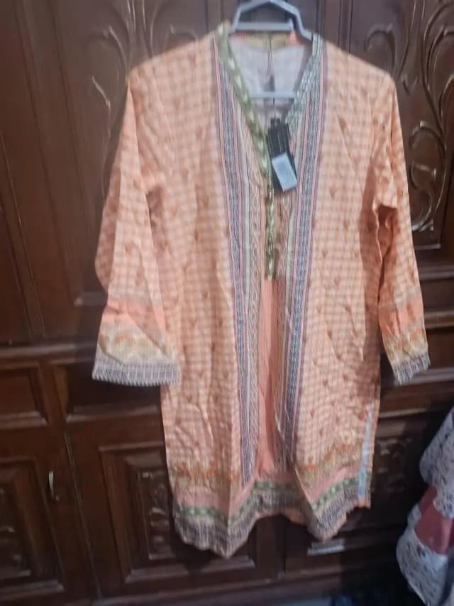 bonanza Satrangi  NEW 3PC SUIT  SIZE 10