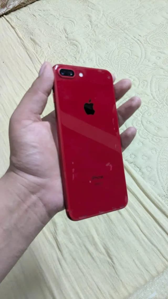 IPHONE 8+ 64GB