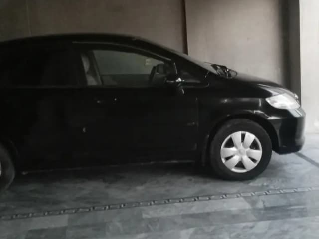 Honda city 2005
