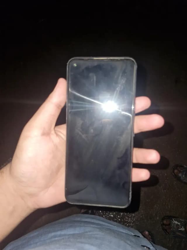 tecno Camon 17 with box