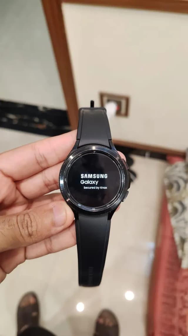 Samsung watch 4 Classic with box