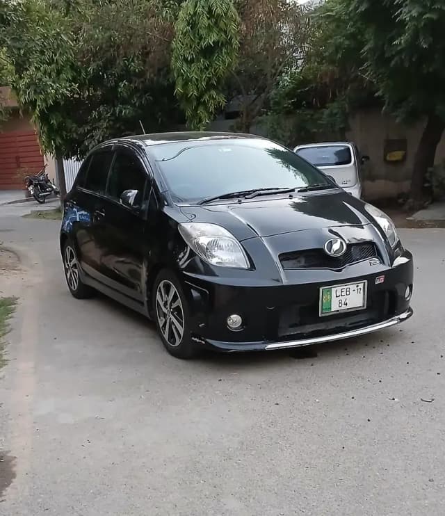 Original Vitz RS 1500 cc