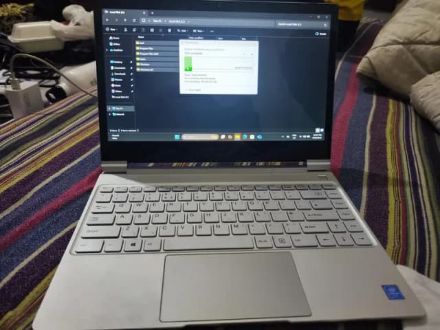 Slim Laptop (Geobook 3x) 4GB RAM | 128GB SSD | Full HD Display