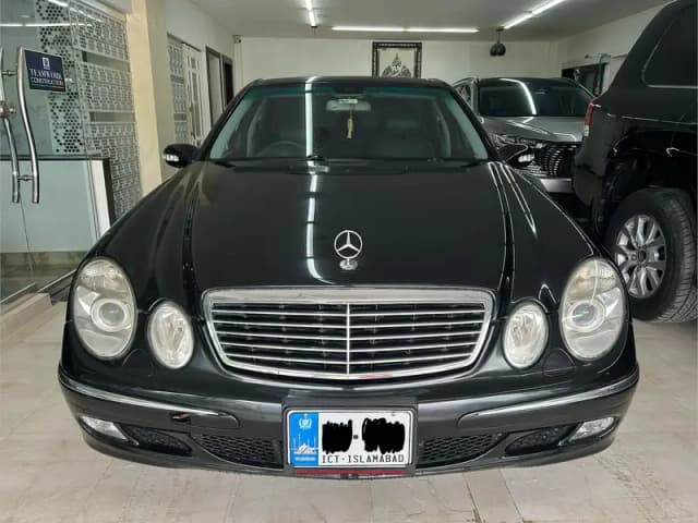 Mercedes Benz E200.2006
