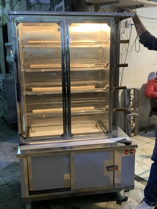 5 rode automatic roaster machine available/Al resturant machines avlbl