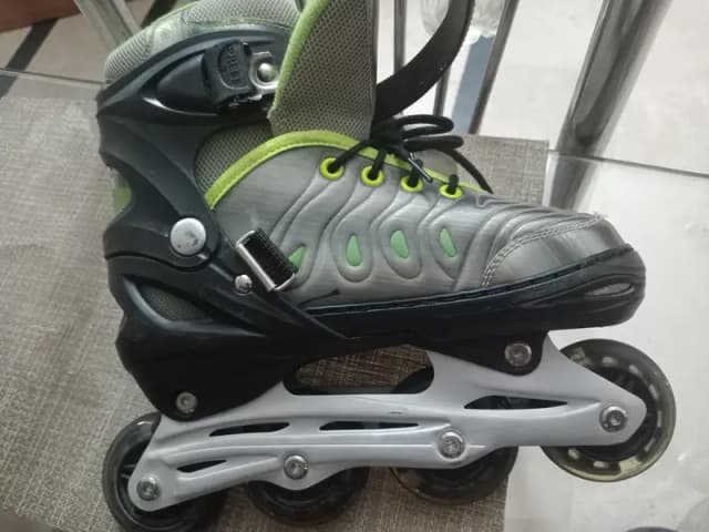 skate shoes