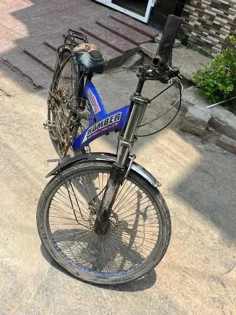 Bicycle with gears