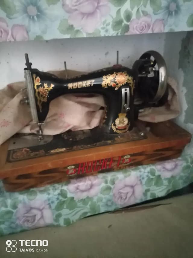 rocket sewing machine