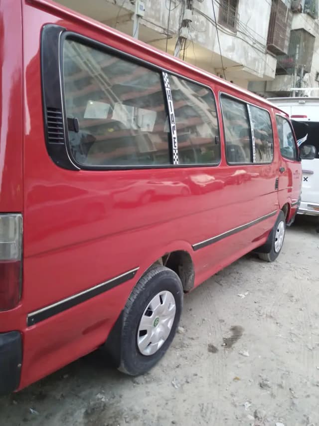 Toyota hiace