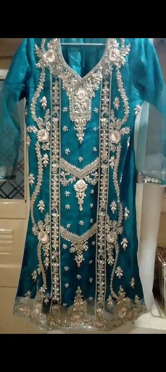 New dress for sale