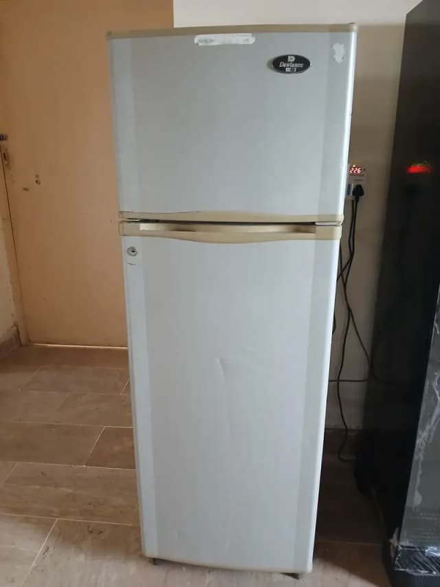 Refrigerator