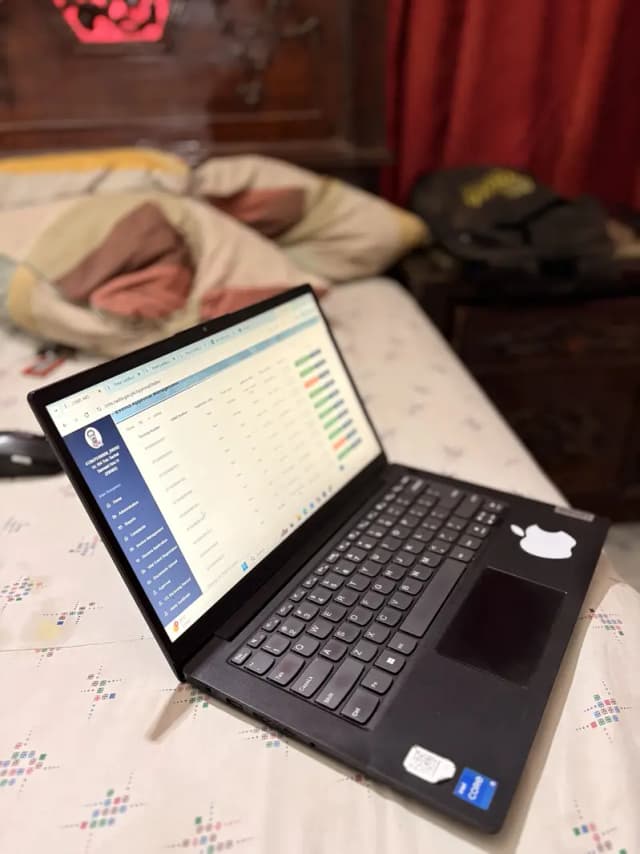 Lenovo Laptop