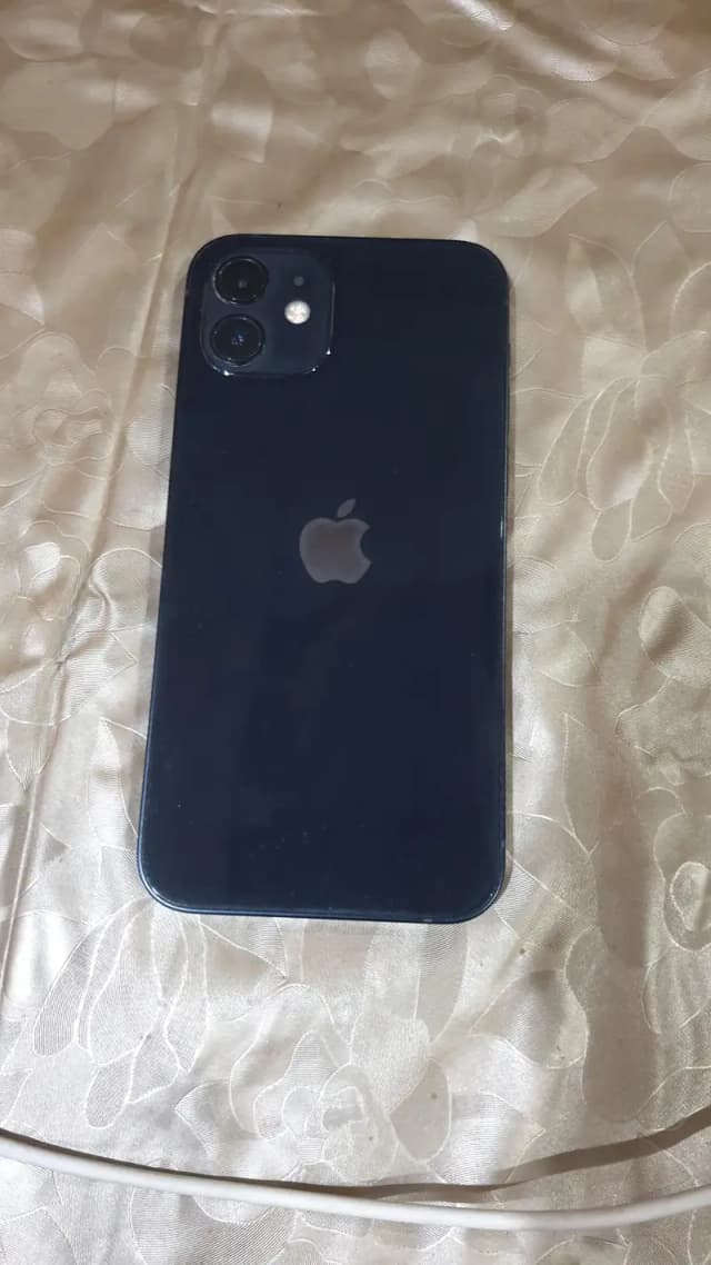 iPhone 12 JV (64GB) - 10/10 Condition - Water Pack - With Charger