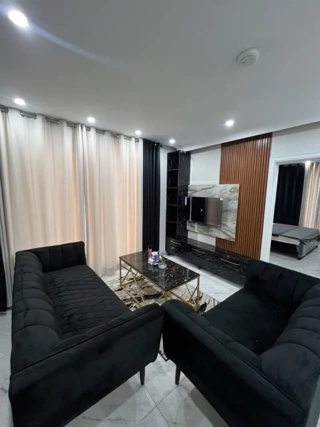 one bed furnished apartment on daily basis in bahria town lahore