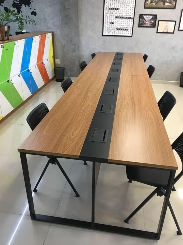 Office Furniture | Workstation | Conference Table | Cubicals Available