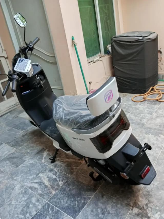 Jin peng swift 1200 waat