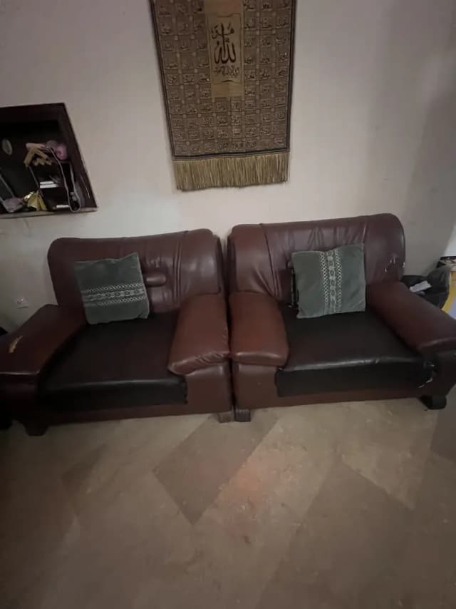 Very comfortable good quality 7 seater wooden sofa in very affordable