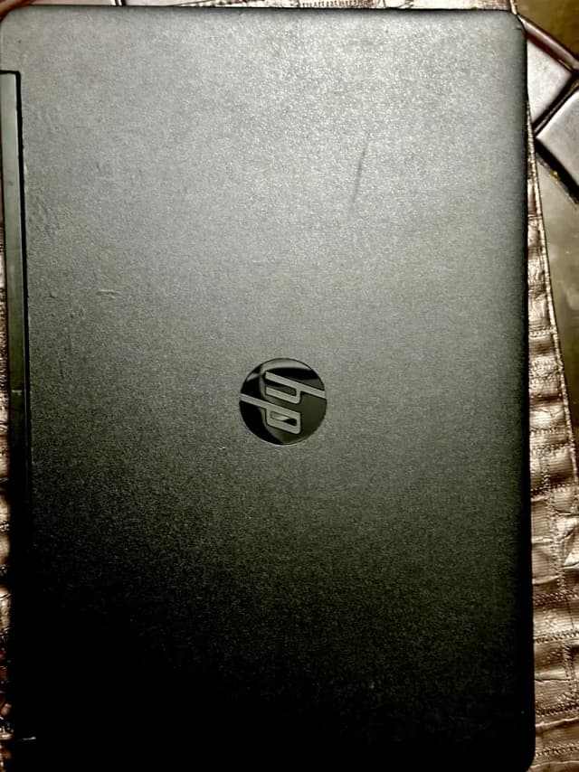 HP laptop Core i5 Windows 10Pro