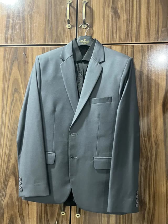 3 piece suit