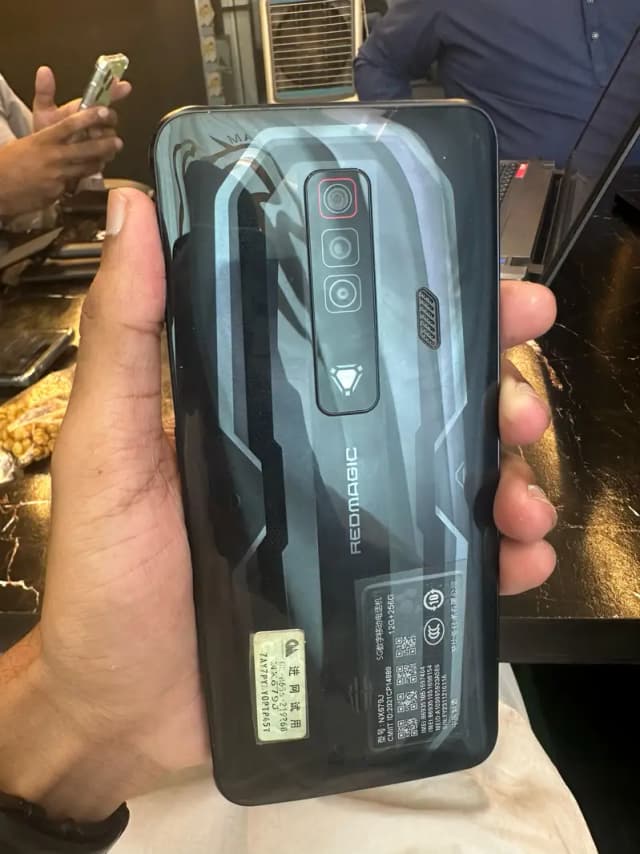 RedMagic 7 (12/256) With Original Box And Original 165 Watt Charger