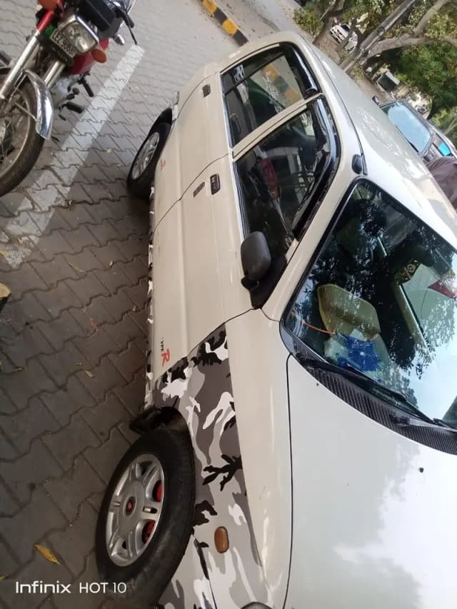 Daihatsu Cuore 2006